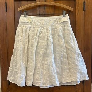 Chic White A-Line Vintage Skirt